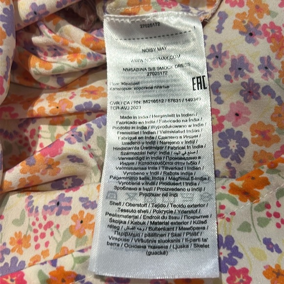 Noisy May Sabina Ditzy Floral Smocked Loose Fitting Flowy Cottagecore Dress XS - Picture 5 of 11